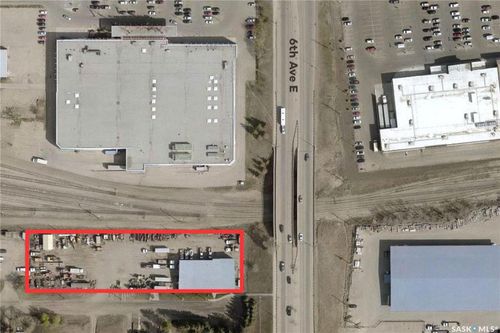 568 18th St E, Prince Albert, SK, S6V1H9 | Card Image