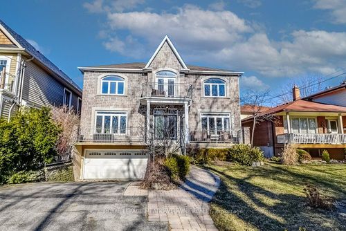 591 Lakeside Ave, Mississauga, ON, L5G1N7 | Card Image