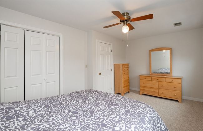 E - 63 Proctor St, Condo with 2 bedrooms, 2 bathrooms and 1 parking in Salem MA | Image 26