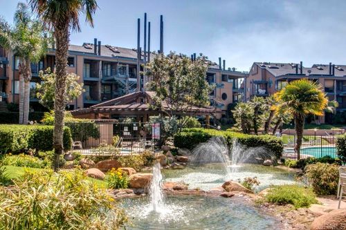 apt-c-4020 Layang Layang Cir, Carlsbad, CA, 92008-4174 | Card Image