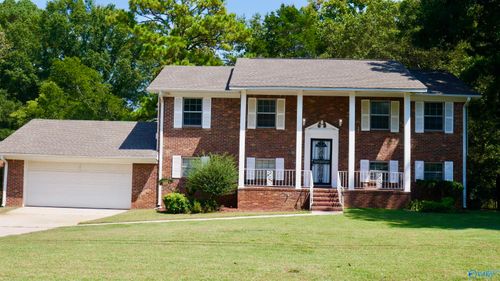 1102 Oster Dr Nw, Huntsville, AL, 35816-2344 | Card Image