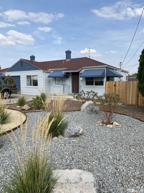1070 Kirman Ave, Reno, NV, 89502-2629 | Card Image