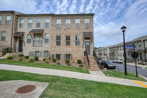 4240 Hickory Pine Aly, Doraville, GA, 30360-2507 | Card Image