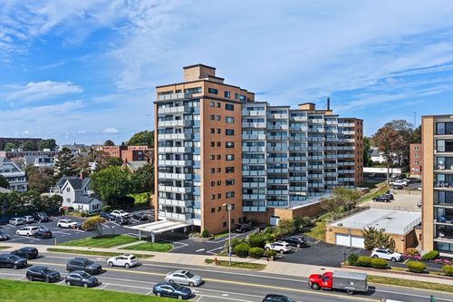 apt-408-300 Lynn Shore Dr, Lynn, MA, 01902-4936 | Card Image