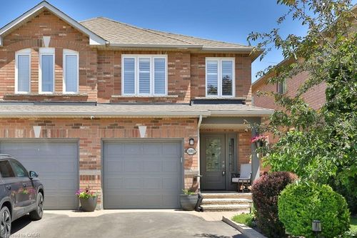 1681 Creek Way, Burlington, ON, L7L6R5 | Card Image