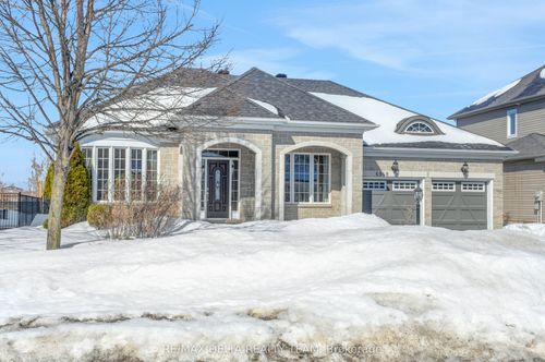 6948 Mary Anne Dr, Greely, ON, K4P0B9 | Card Image