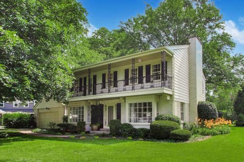 841 Woodbine Ln, Northbrook, IL, 60062-3439 | Card Image