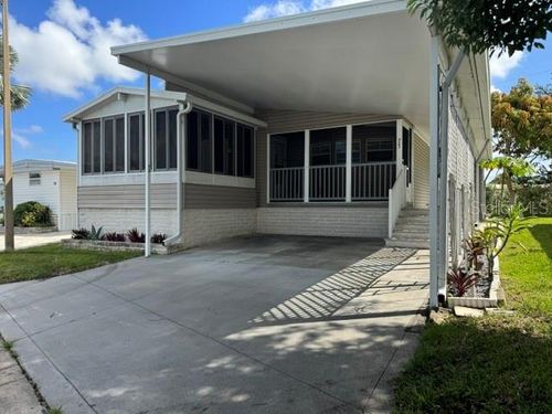 73-9790 66th St N, Pinellas Park, FL, 33782-2802 | Card Image