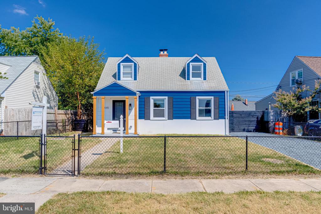 Yorkway , Dundalk, MD 21222