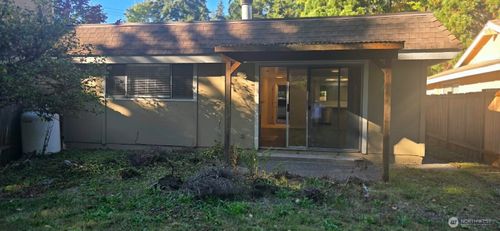 b-13821 Se Allen Road, Bellevue, WA, 98006 | Card Image