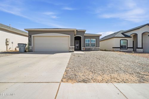 7404 Norte Brasil Drive, El Paso, TX, 79934 | Card Image