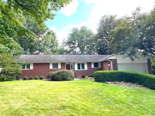 305 W New England Ave, Worthington, OH, 43085-3572 | Card Image
