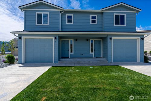 b4-51 Phoebe Ln, Manson, WA, 98831-7821 | Card Image