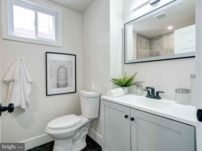 2010 E Dauphin St, Townhouse with 3 bedrooms, 3 bathrooms and null parking in PHILADELPHIA PA | Image 19