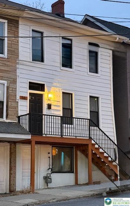 56 W North St, BETHLEHEM, PA, 18018-3922 | Card Image