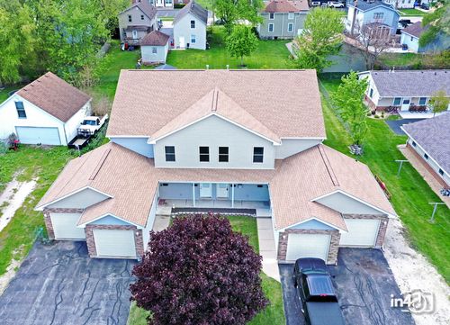 253-247-253 N Cross St, Sycamore, IL, 60178-1303 | Card Image
