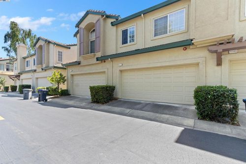 4111 Torino Ct, Pleasanton, CA, 94588-3043 | Card Image