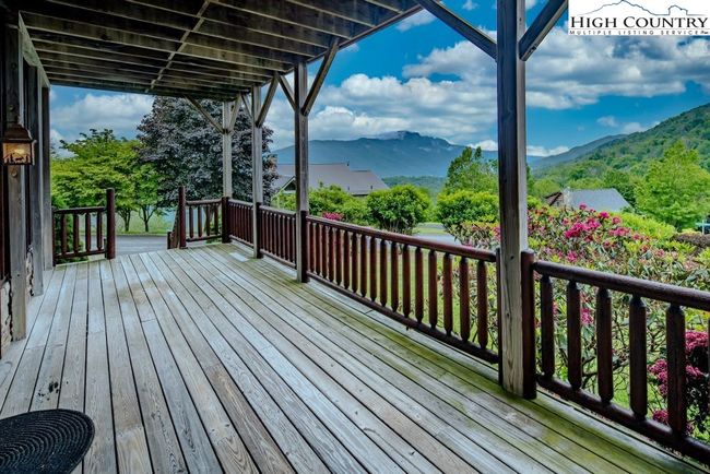 937 Alpine Dr, House other with 4 bedrooms, 4 bathrooms and null parking in Seven Devils NC | Image 32