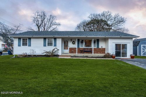 46 Bowline St, Beachwood, NJ, 08722-3741 | Card Image