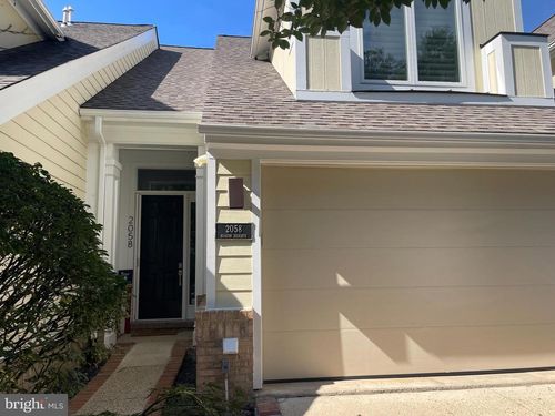 2058 Beacon Heights Dr, RESTON, VA, 20191-4847 | Card Image