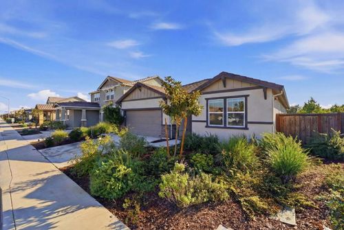 608 Somerset Way, Patterson, CA, 95363 | Card Image