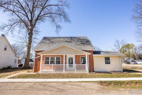 321 N John St, Mascoutah, IL, 62258-1510 | Card Image