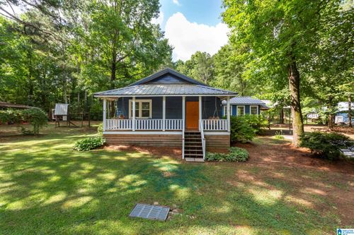 220 Comanche St, Springville, AL, 35146-3324 | Card Image