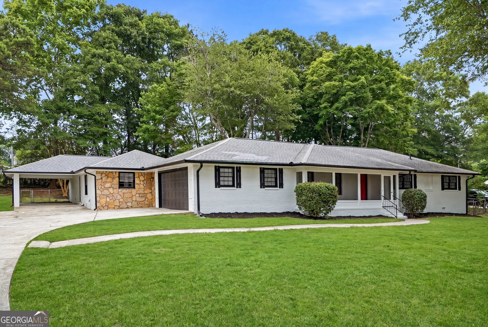 Residential in Snellville