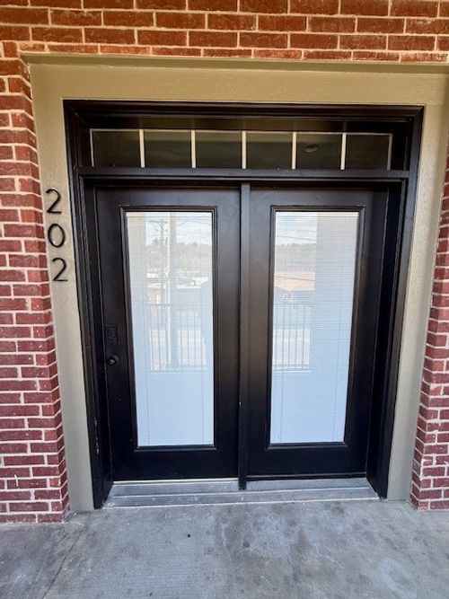 1115 N Leverett Ave, Fayetteville, AR, 72703-1622 | Card Image