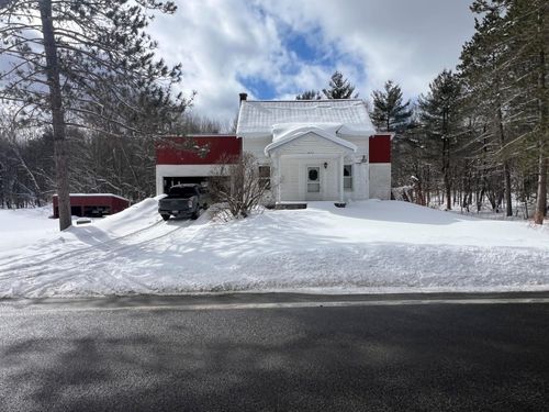 912 State Route 458, Saint Regis Falls, NY, 12980-3710 | Card Image