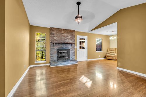 4104 Woodway Ln, Hermitage, TN, 37076-2662 | Card Image