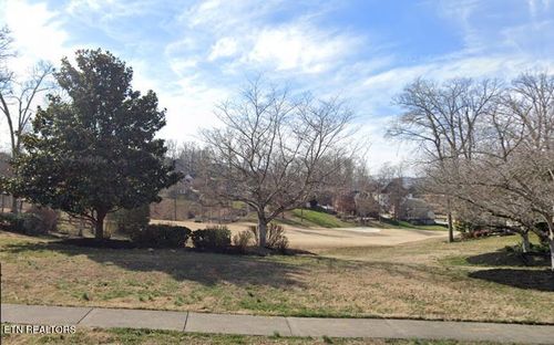 2-215 Valleyview Dr, Lenoir City, TN, 37772-8524 | Card Image