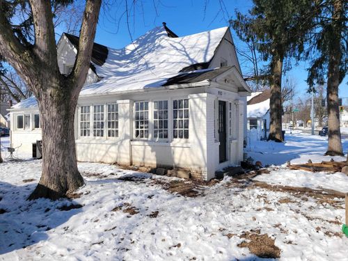 552 Delphi Ave, Frankfort, IN, 46041-1338 | Card Image