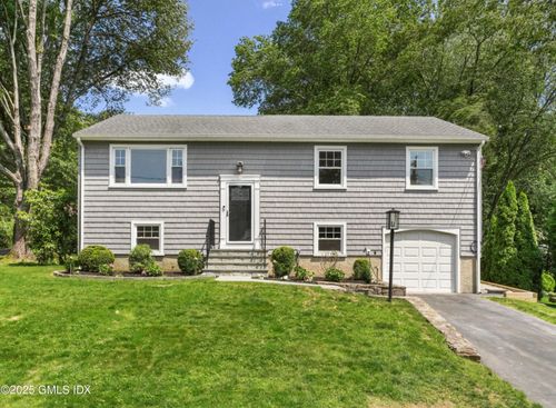 33 Guilford Ln, Greenwich, CT, 06831-4143 | Card Image