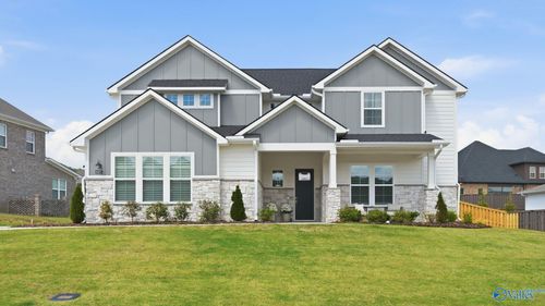 8107 Goose Ridge Dr Se, Owens Cross Roads, AL, 35763-8973 | Card Image