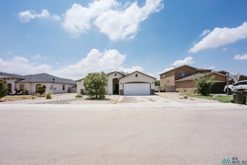 323 Warachie, Carlsbad, NM, 88220 | Card Image