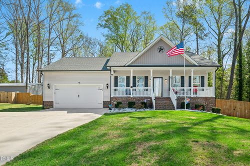 208 Edgewood Dr, Louisburg, NC, 27549-2113 | Card Image