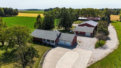 68395 Us Highway 33 Highway, House other with 4 bedrooms, 3 bathrooms and null parking in Goshen IN | Image 1