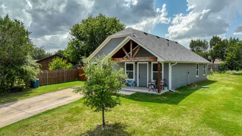 2806 San Gabriel Dr, Granbury, TX, 76048-6480 | Card Image
