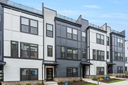 217 Harmony Aly, Nashville, TN, 37207-3768 | Card Image