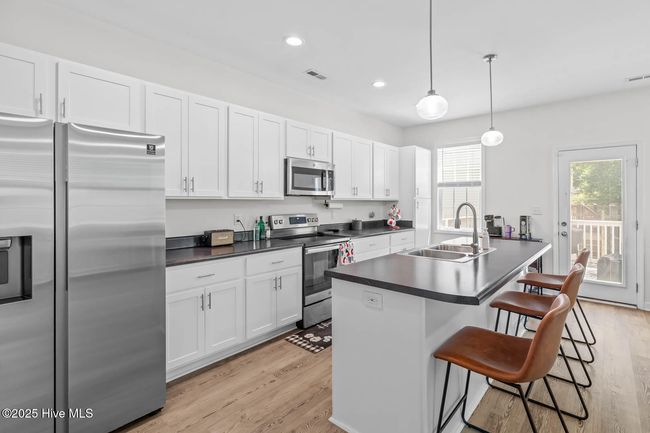 146 Poplar St, House other with 3 bedrooms, 3 bathrooms and null parking in Jacksonville NC | Image 27