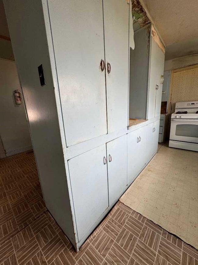 5824 52 Street, House other with 3 bedrooms, 2 bathrooms and 6 parking in Taber AB | Image 6