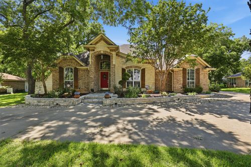 8904 Woodlawn Dr, Granbury, TX, 76049-4454 | Card Image