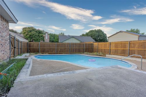 2804 Oxford Ln, Flower Mound, TX, 75028-1503 | Card Image