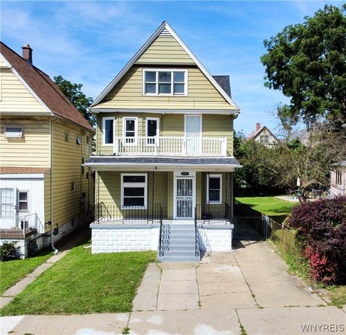 2761 S Park Ave, Lackawanna, NY, 14218-1531 | Card Image