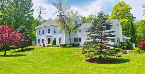499 Andover Rd, New London, NH, 03257-5910 | Card Image