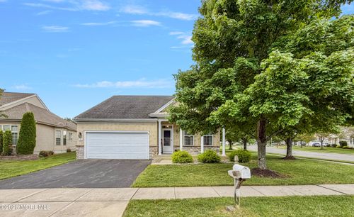 2 Warwick Ct, Barnegat, NJ, 08005-3348 | Card Image