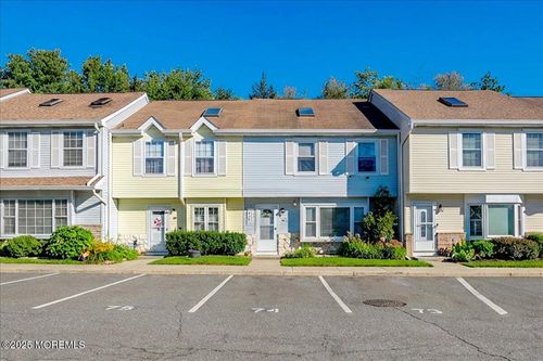 73 Rita Ln, Jackson, NJ, 08527-2368 | Card Image