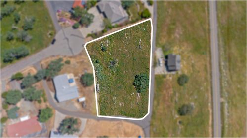 9644 Fachada Way, La Grange, CA, 95329-8613 | Card Image