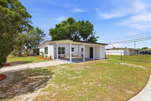 7516 Robindale Road, TAMPA, FL, 33619 | Card Image